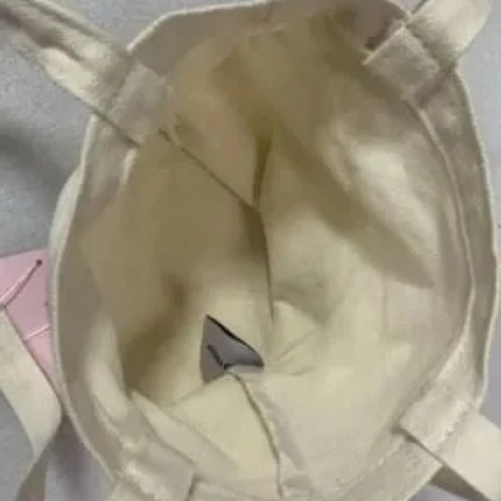 NWT Miu Miu Beige Tote Bag - Picture 8 of 10